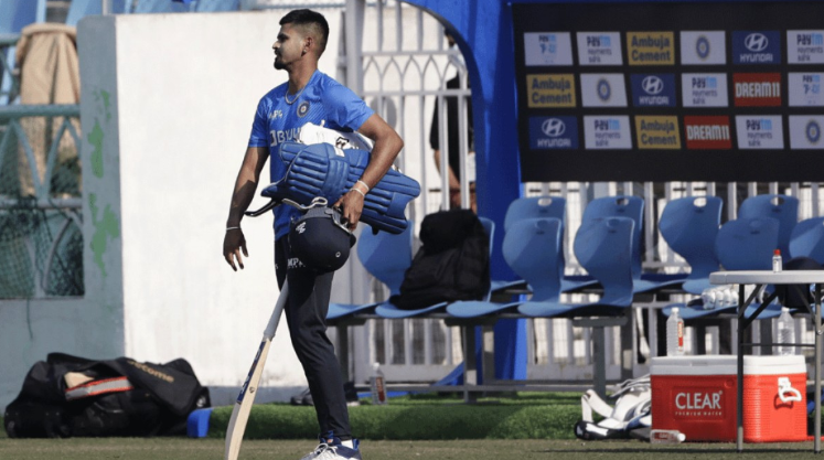 Shreyas Iyer's Test Comeback Hindered by Shoulder Injury