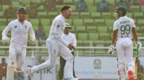 Maharaj Optimistic About South Africa's Prospects in Test Against Bangladesh