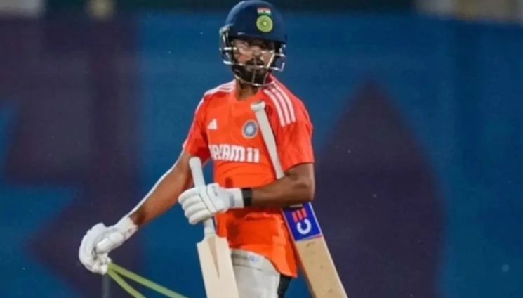 Shreyas Iyer Addresses Fake News About His Injury