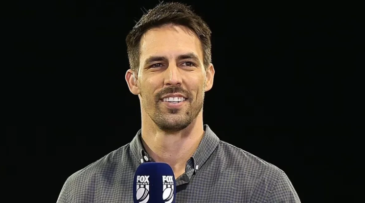 Mitchell Johnson Challenges Virat Kohli to Shine in 2024 Border-Gavaskar Trophy