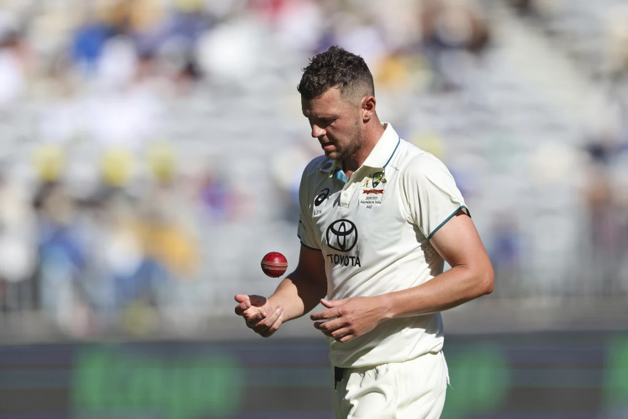 Australia'S Crushing Defeat: Hazlewood'S Worst Day Defined The Match - gl0acg1