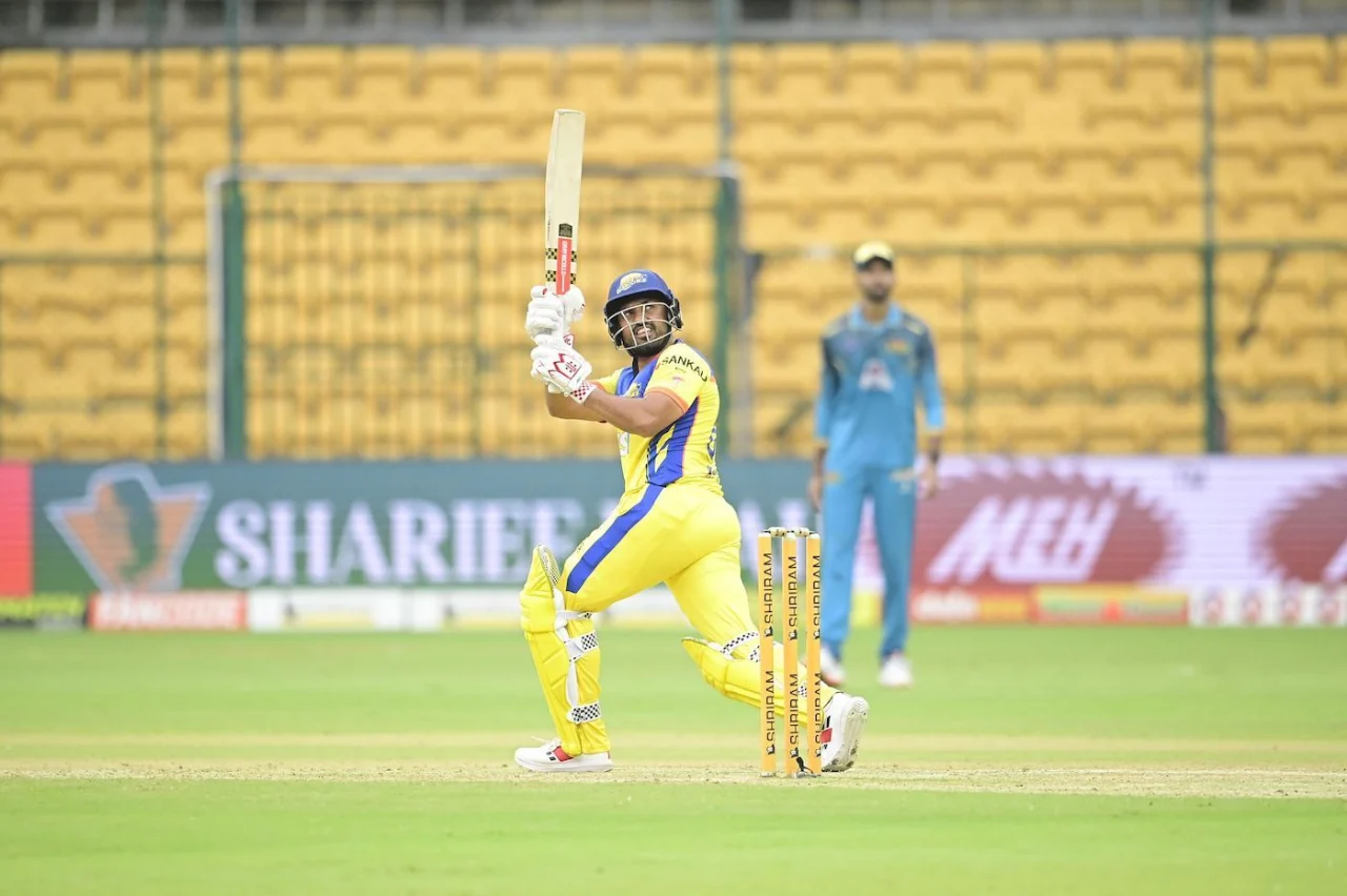 Karun Nair Hits 4th Consecutive Century in Vijay Hazare Trophy, Leads Vidarbha to a Big Win