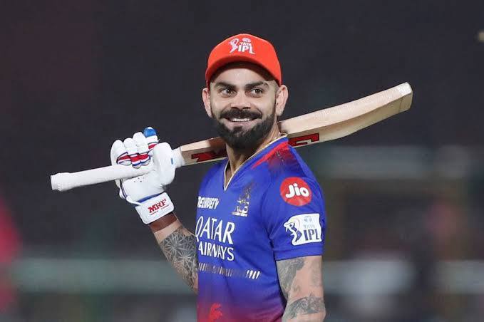 Virat Kohli is the only option for RCB's captaincy choice: AB de Villiers