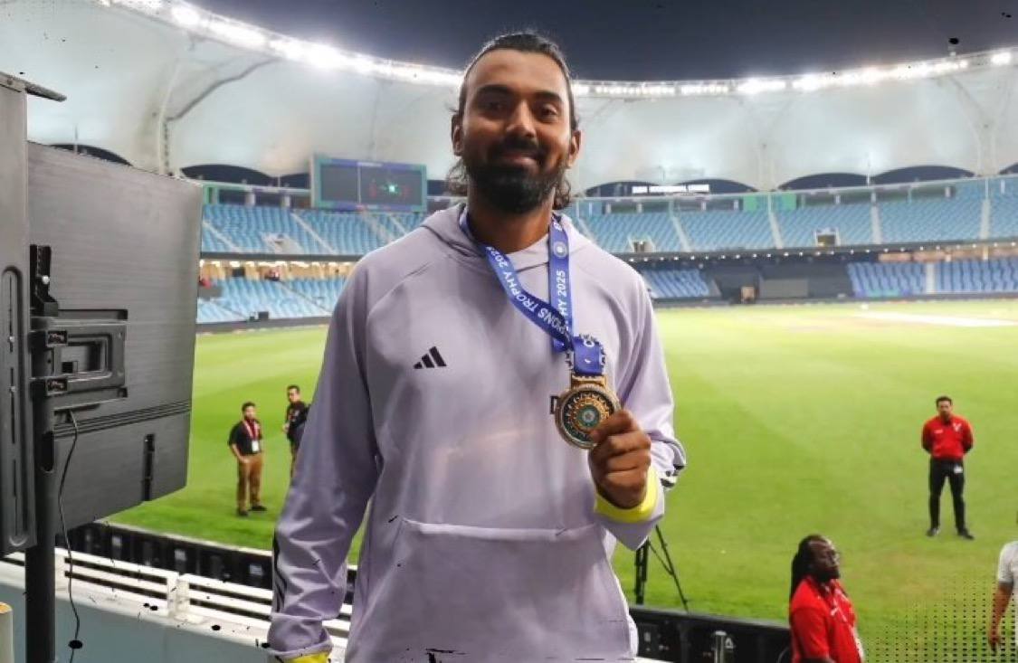 KL Rahul Wins 'Impact Fielder' Award for India's Champions Trophy Opener Against Bangladesh
