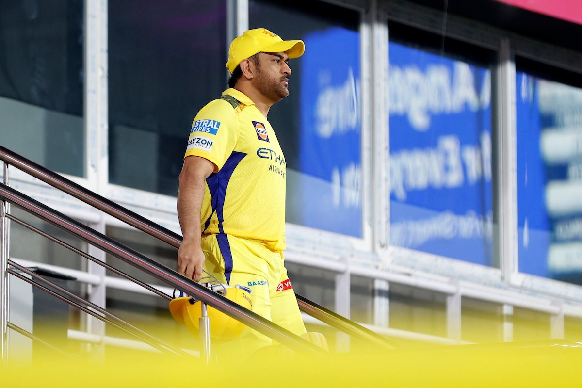 Stephen Fleming on MS Dhoni's Batting Position: Balancing Fitness and Team Strategy