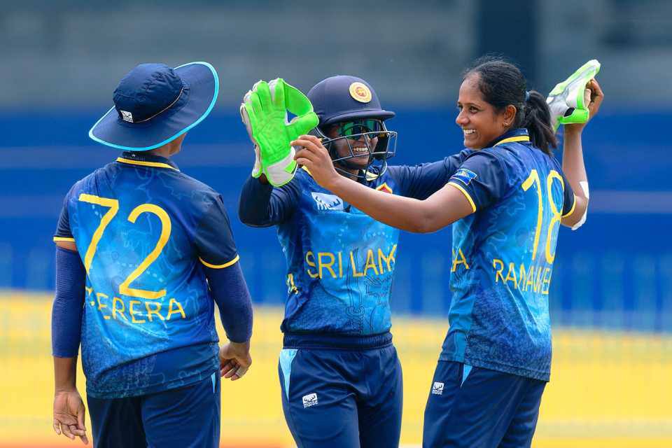 Sri Lanka Stuns India with Thrilling 3-Wicket Win in Tri-Series Clash